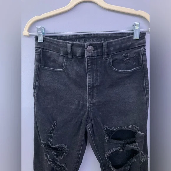 American Eagle Curvy High Rise Next Level Stretch Jeans Distressed Jeggings - Picture 3 of 9